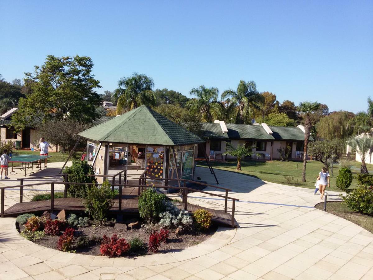 Arapey Oasis Termal Hotel Termas del Arapey Kültér fotó